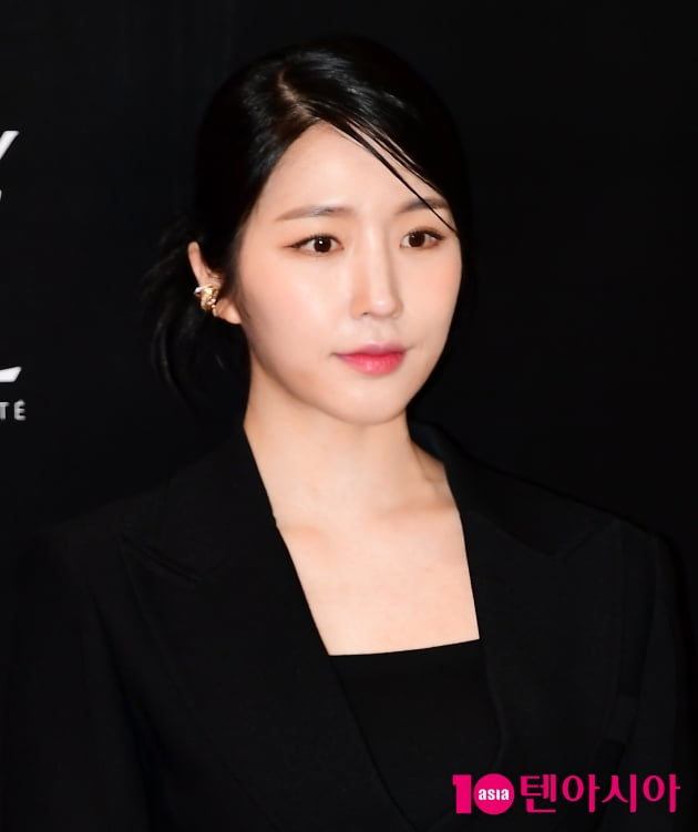 [TEN 포토] '환승연애2' 성해은 '빛나는 미모에 눈이 부셔'