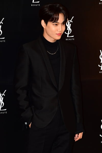 [TEN 포토] 엑소 카이 '미소에 빠져든다'