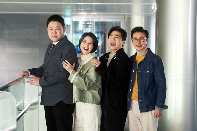 '라스' MC ./사진제공=MBC