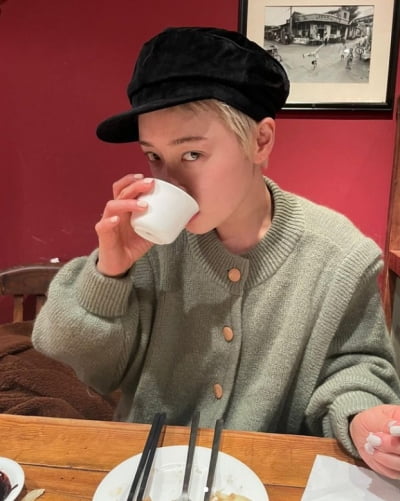 이사라 무슨 일이야? 김히어라, 탈색 쇼트커트 헤어스타일 파격 변신