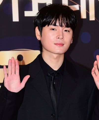 [TEN 포토] 잔나비 김도형 '긴장된 눈빛'