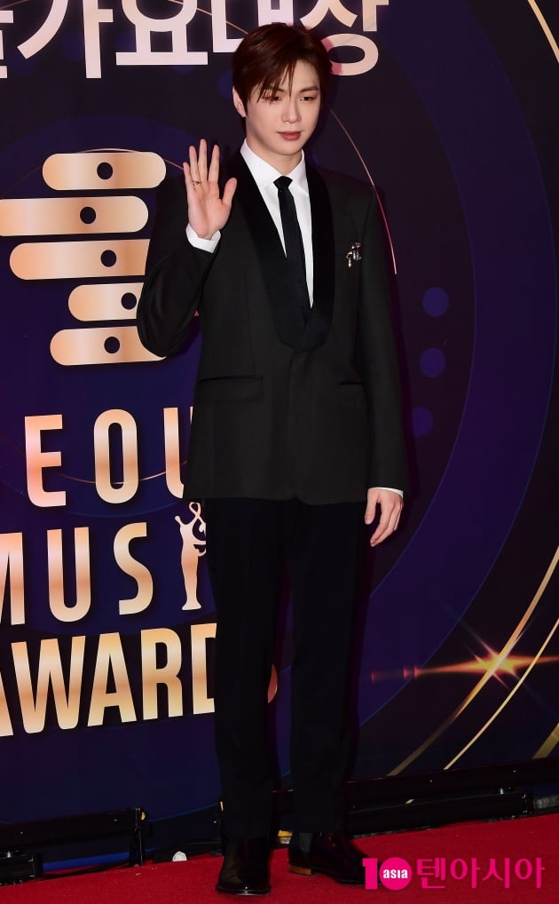 [TEN 포토] 강다니엘 '가질 수 없는 남친의 비주얼'