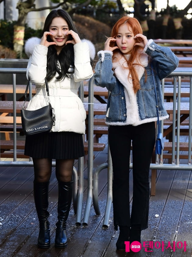 [TEN 포토] 프림로즈 '빛나는 볼하트'