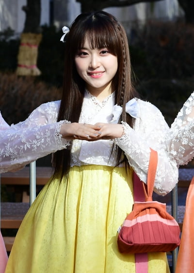[TEN 포토] 아일리원 리리카 '청순 그 자체'