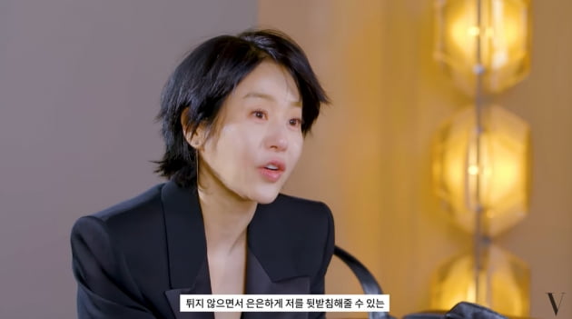 멋쁨 터졌다…고현정, 긴 머리 싹둑? 파격 숏커트 '깜짝'