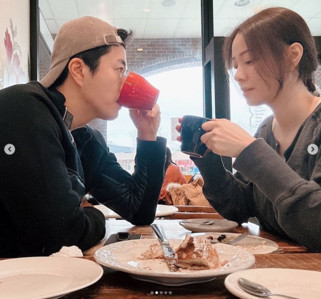 '권상우♥'손태영, 오랜만에 달달한 눈빛교환...럽스타그램