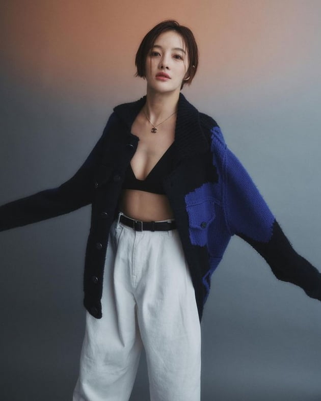 황보라, ♥차현우와 신혼인데 과감한 노출…포토샵 안 되는 오동통한 뱃살