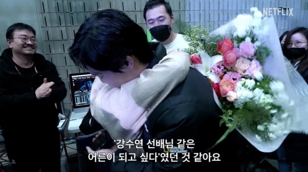 [종합] '정이' 못 보고 떠난 강수연 "완성본, 제가 제일 궁금할걸요?" 미소