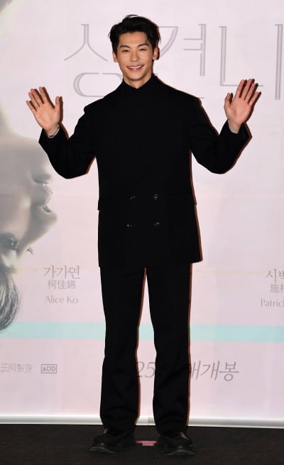 [TEN 포토] 허광한 '치명적인 미소'
