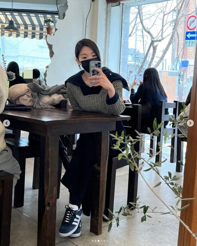이다은♥윤남기, 육아 잊고 오붓한 카페 데이트…음료 취향까지 비슷해졌나