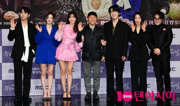 [TEN 포토] 꼭두의 계절 주역들이 한 자리에