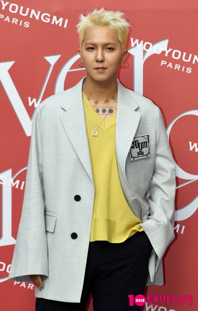 샘김·송민호, 아버지 잃은 떠나보낸 아들이 보내는 눈물의 사부곡 [TEN피플]
