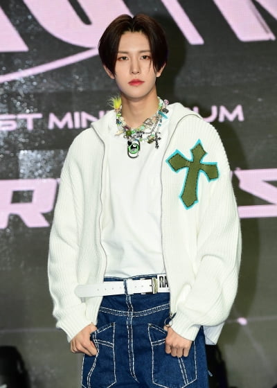 [TEN 포토] 에잇턴 경민 '신인상 타 보고 싶어요'