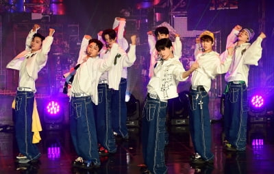 [TEN 포토] 에잇턴 '열맞춰