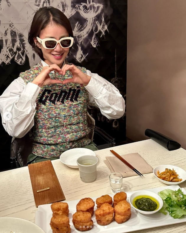 이시영, 패션니스타의 화려한 외출..."봄은 언제"