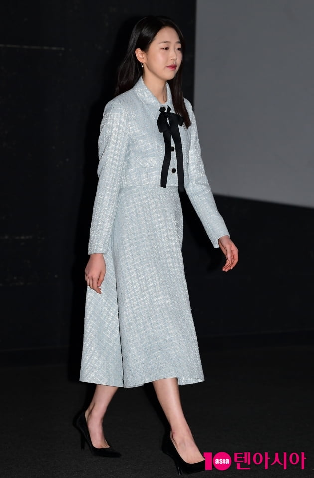 [TEN 포토] 김시은 '단아한 발걸음'