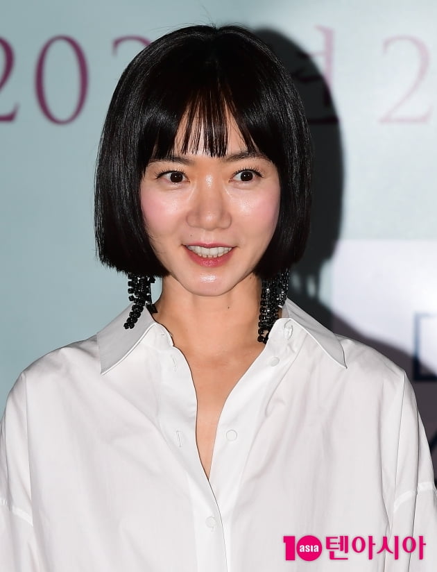 [TEN 포토] 배두나 '사랑스러운 눈맞춤'
