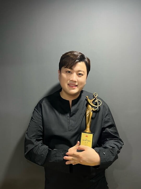 (사진=생각엔터테인먼트)