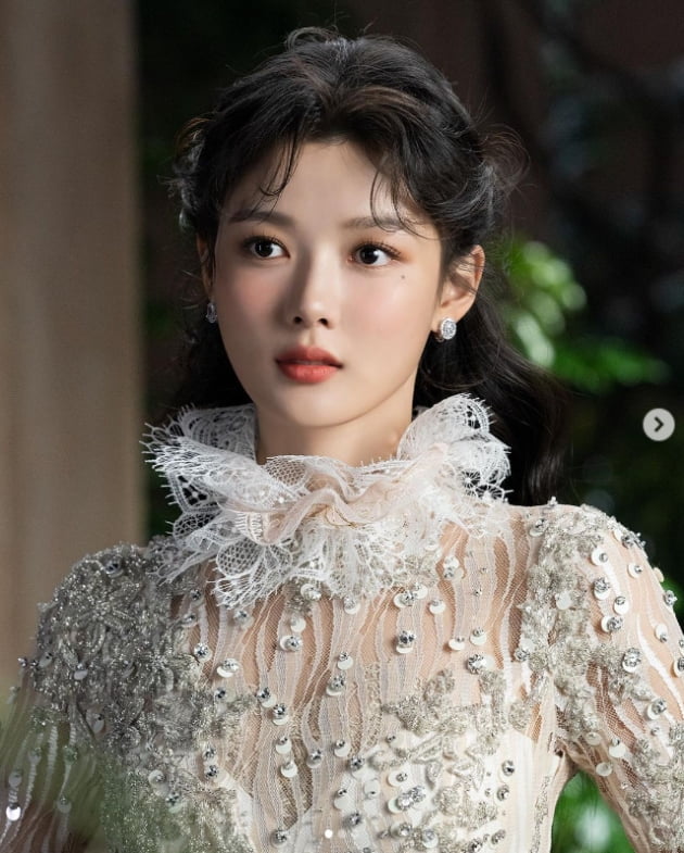 김유정, 예쁘다는 말로는 부족해!...노윤서 "명화다"
