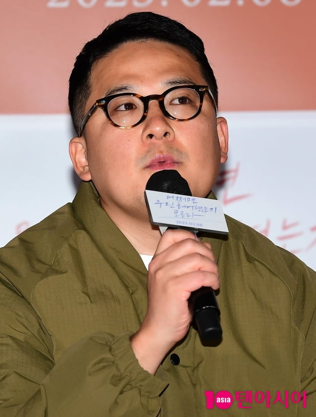 [TEN 포토] 형슬우 감독 '배우들 캐릭터 너무 마음에 들어'