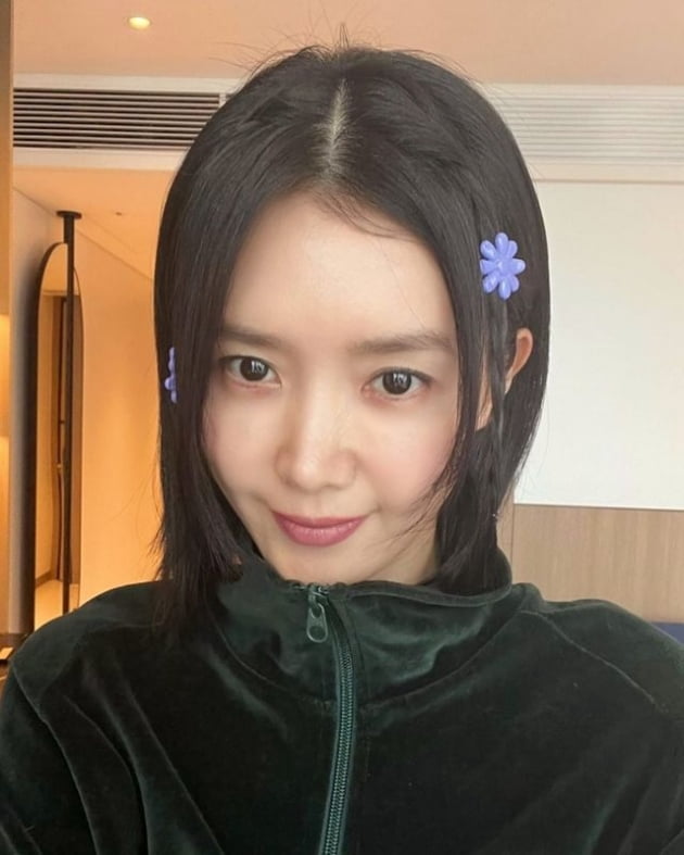 채정안, 머리에 꽃 달더니 더욱 어려진 46세 "새해엔 셀카 도전"
