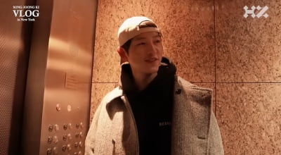 미국 간 송중기, "빈센조랑 닮았다"는 뉴욕 시민 말에 "나도 봤어, 그거 재미있어"