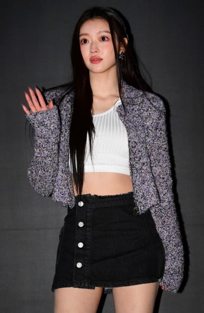 [TEN 포토] 오마이걸 유아 '크롭톱으로 섹시하게'