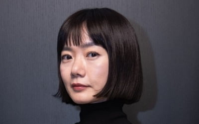"버티고 있는 사람에게 위로를…" 배두나가 눈물을 흘린 이유[인터뷰③]