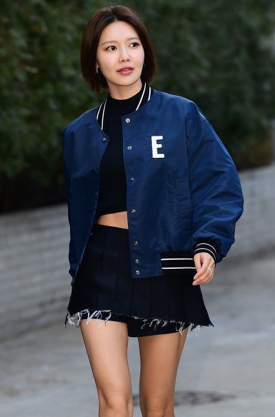 [TEN 포토] 소녀시대 수영 '크롭톱으로 빛나는 11자 복근'