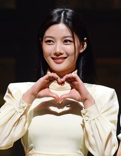 [TEN 포토] 김유정 '첫 연극도전 행복해요'