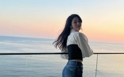 서동주, 청순 '뒷태 여신' 모먼트…청바지 입고 한 컷