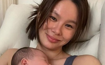 '정성호♥' 경맑음, 출산 후 100일동안 관리…옅어진 눈 밑 기미