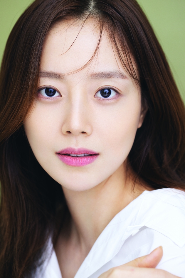 배우 문채원. / 사진제공=아이오케이컴퍼니