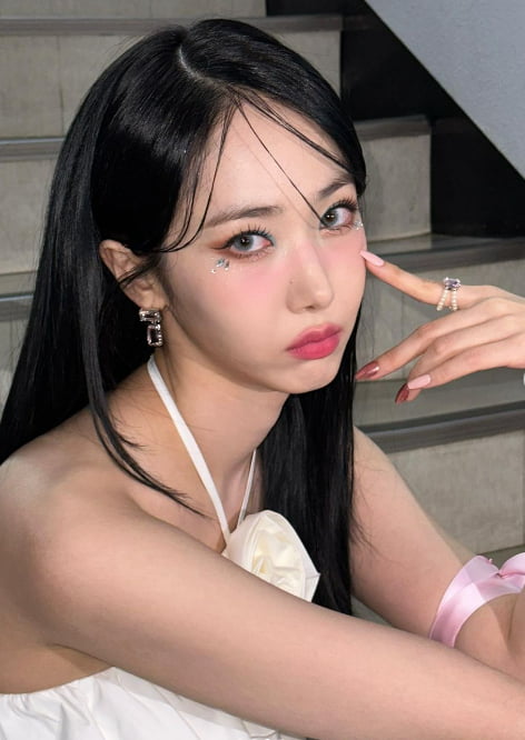 신비, 초록색 아이섀도우가 이렇게 잘 어울린다고? 공주님 미모 그 자체
