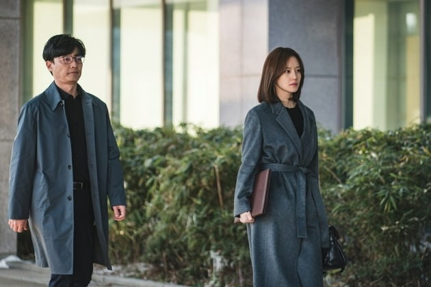 문채원 "문턱 높았던 '법쩐', 좋은 경험…연예인 일? 내 적성엔 반반"[TEN인터뷰]