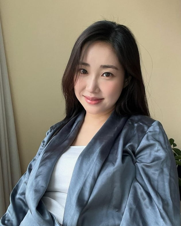 '사업가♥' 최희, 뚝딱대며 풀메이크업 했지만 갈 곳 없는 애엄마