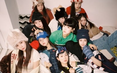 트리플에스 新 '코스모스' 탄생…오늘(13일) 10인조 '어셈블' 발매