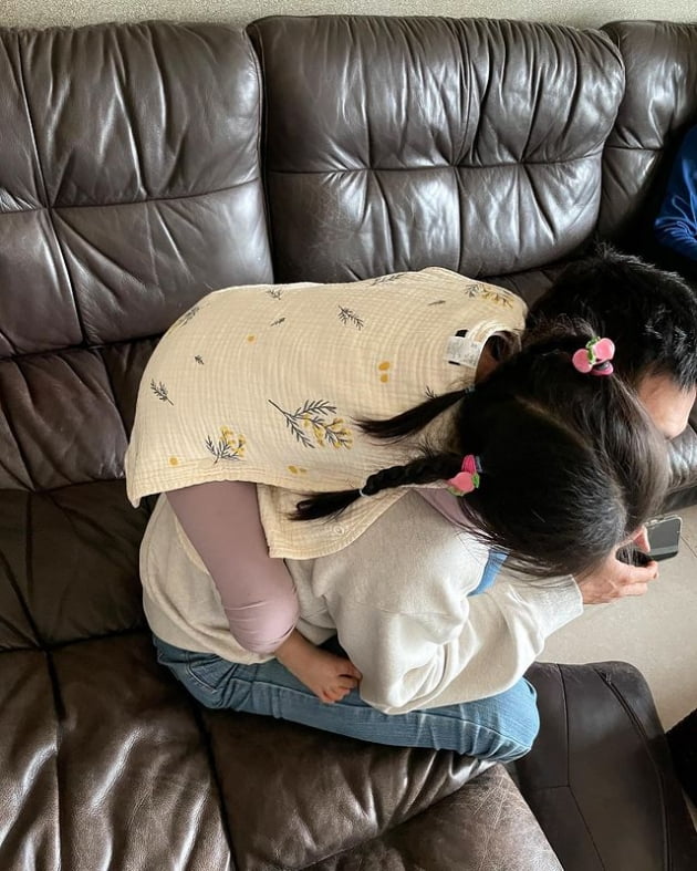 오상진♥김소영 딸, 외할머니 밥 먹고 이틀만에 0.7kg 증량 "놀라운 아웃풋"