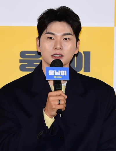 [TEN 포토] 이이경 '박성광 감독 좋아하는 형이라 무조건 한다고 했다'