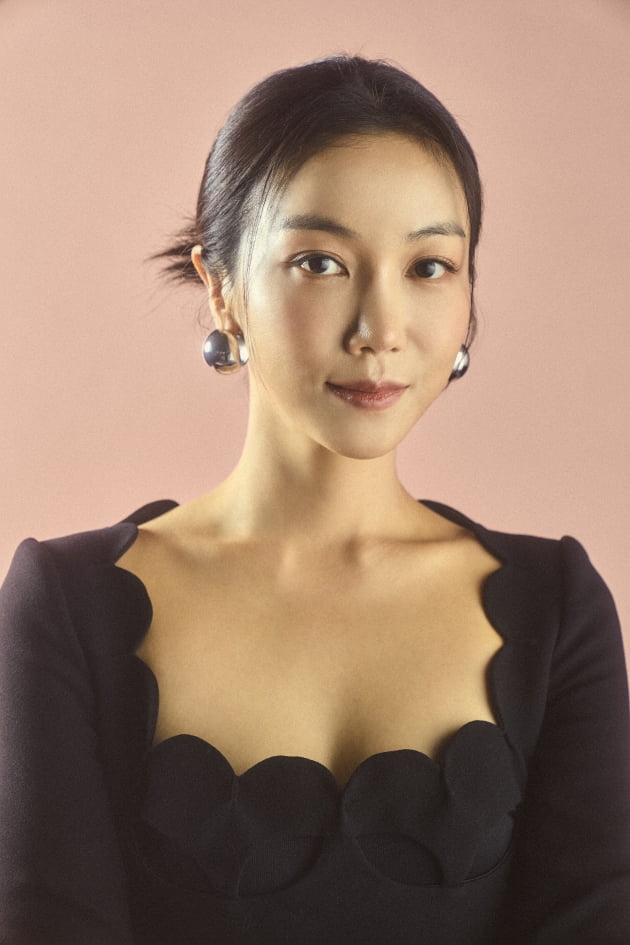 '연애대전'에 출연한 배우 김옥빈. / 사진제공=넷플릭스