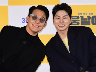 [TEN 포토] 박성웅-이이경 '우린 25살 동갑내기~'