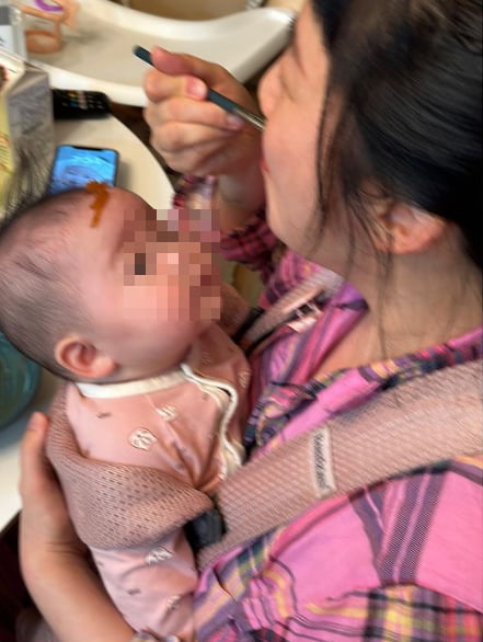 이시영 '子 안전불감증'은 약과였나…생후 5개월 '아동학대' 논란 자초한 김영희[TEN피플]