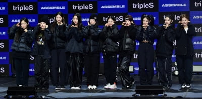 [TEN 포토] 트리플에스 '타이틀곡 '라이징'으로 데뷔'