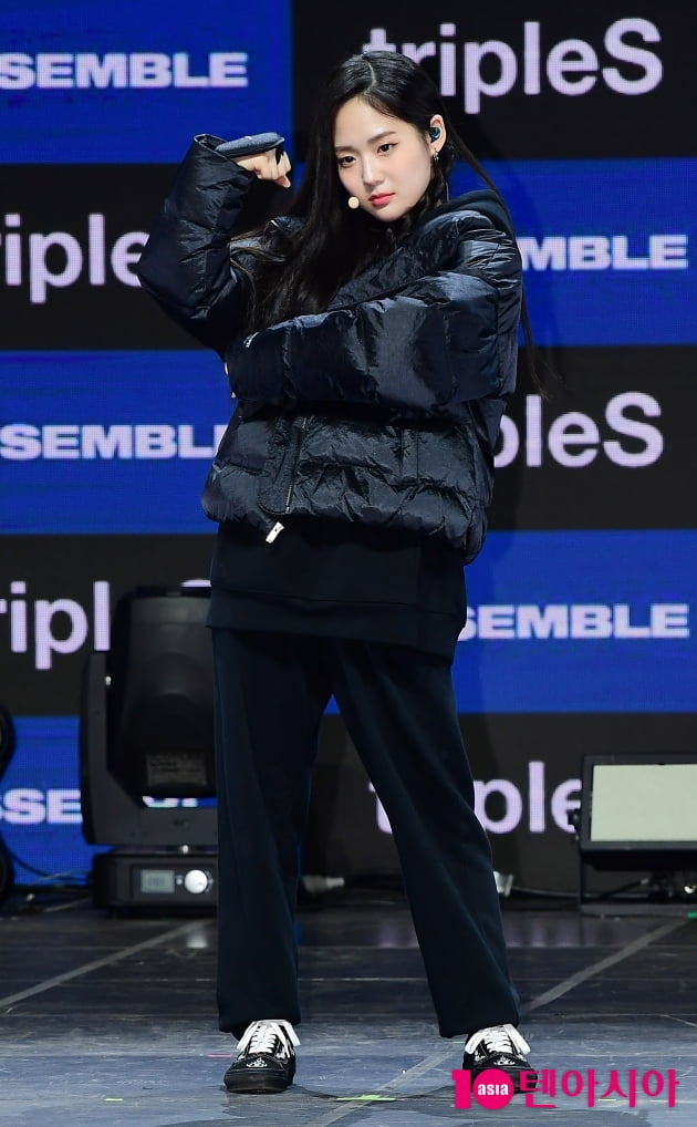 [TEN 포토] 트리플에스 윤서연 '사랑스러운 하트'