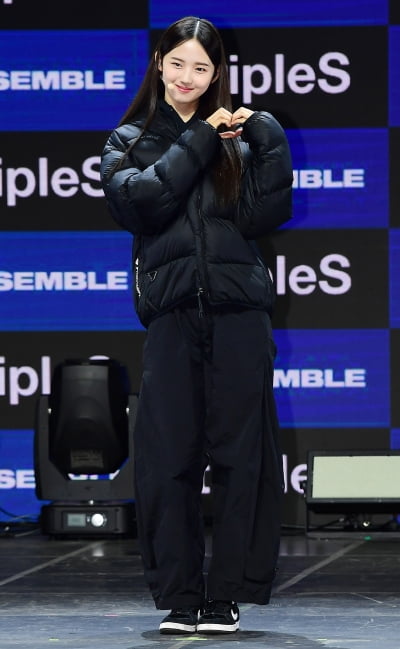 [TEN 포토] 트리플에스 이지우 '애교 폭발'