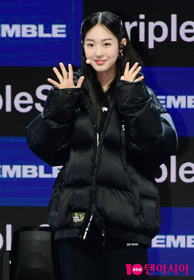 [TEN 포토] 트리플에스 김수민 '보조개 미소'