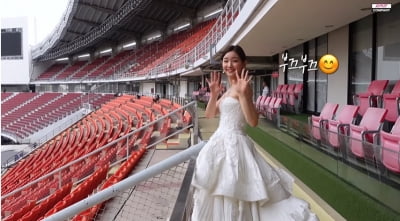 순백의 드레스 입은 박소담, "나 혼자 태국에 웨딩화보 찍으러 온 듯"