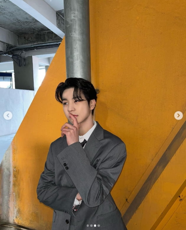 정동원, 봄을 부르는 꽃미소...아이돌 센터 외모
