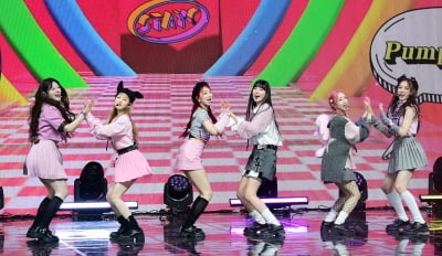 [TEN 포토] 스테이씨 '밝은 에너지가 넘쳐흘러'