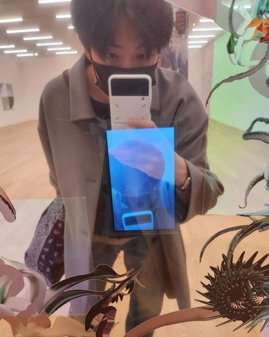 사진=RM 인스타그램